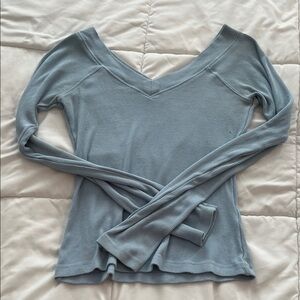 Women's Tilly’s Light Blue V-Neck Ribbed Top